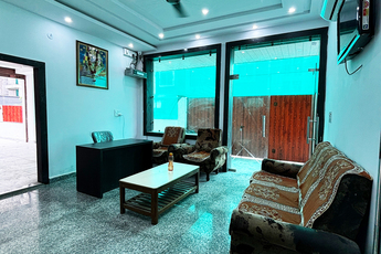 HelloWorld Evara srp image